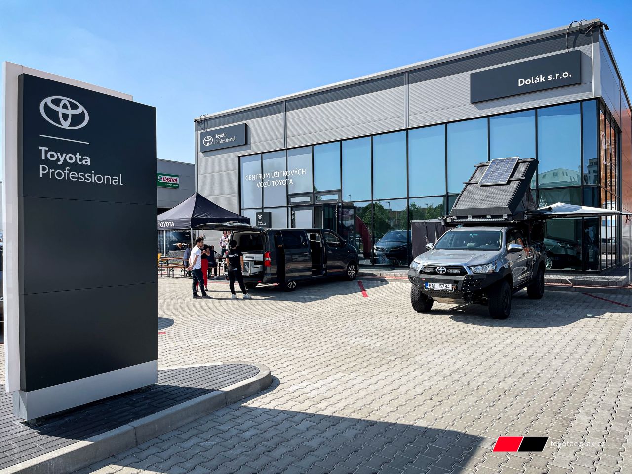 Toyota otevřela v Českých Budějovicích další centrum specializované na užitkové vozy
