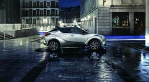 AUTOBEST DÖNTŐS A TOYOTA C-HR