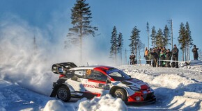 Kemény küzdelem után lecsúszott a svéd dobogóról, de így is élen a Rally Világbajnokságban a TOYOTA GAZOO Racing