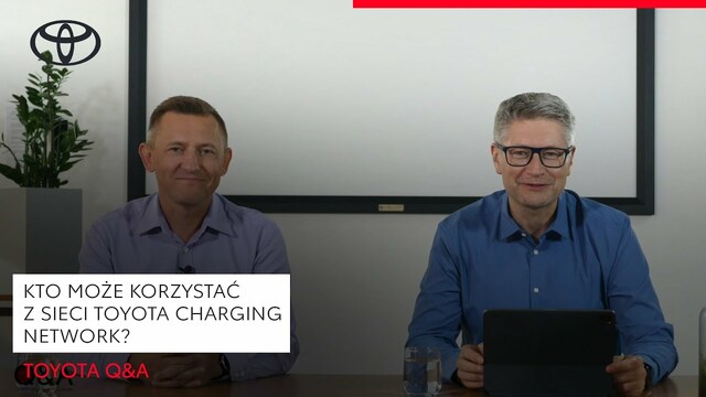 Kto może korzystać z sieci Toyota Charging Network? | Toyota Q&A